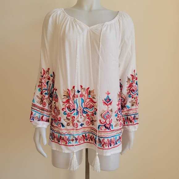 Embroidered Boho Top - Picture 1 of 6